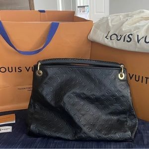 Brand New Louis Vuitton Artsy MM Empreinte Noir